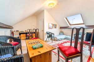 Photo 21- click for photo gallery